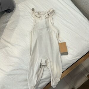 Kyte baby 18-24 month oat overalls